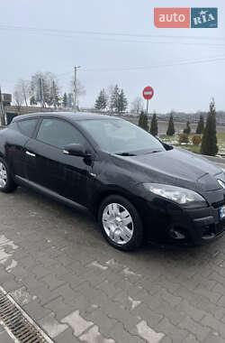 Хэтчбек Renault Megane 2011 в Липовце