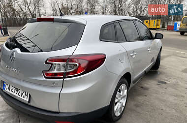 Универсал Renault Megane 2011 в 