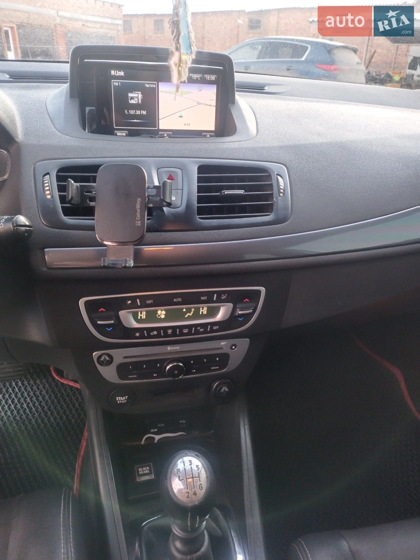 2015 Renault Megane - мініатюра 10