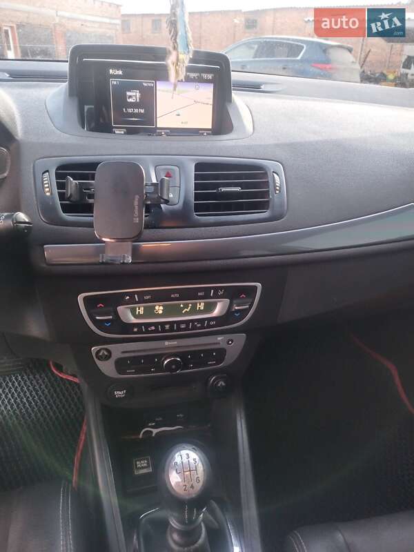 Універсал Renault Megane 2015 в Ромнах