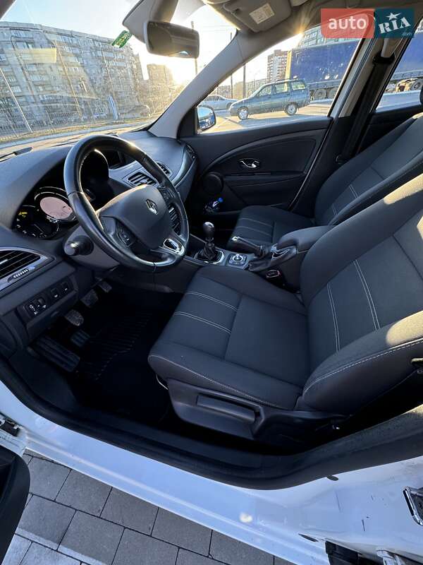 Універсал Renault Megane 2015 в Сумах