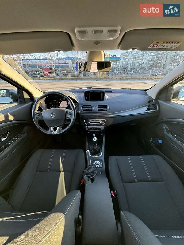Універсал Renault Megane 2015 в Сумах