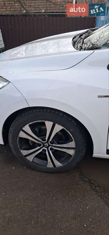 Универсал Renault Megane 2011 в Долине
