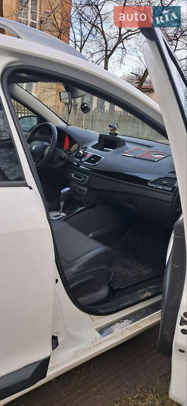 Универсал Renault Megane 2011 в Долине