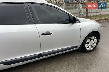 Универсал Renault Megane 2010 в 