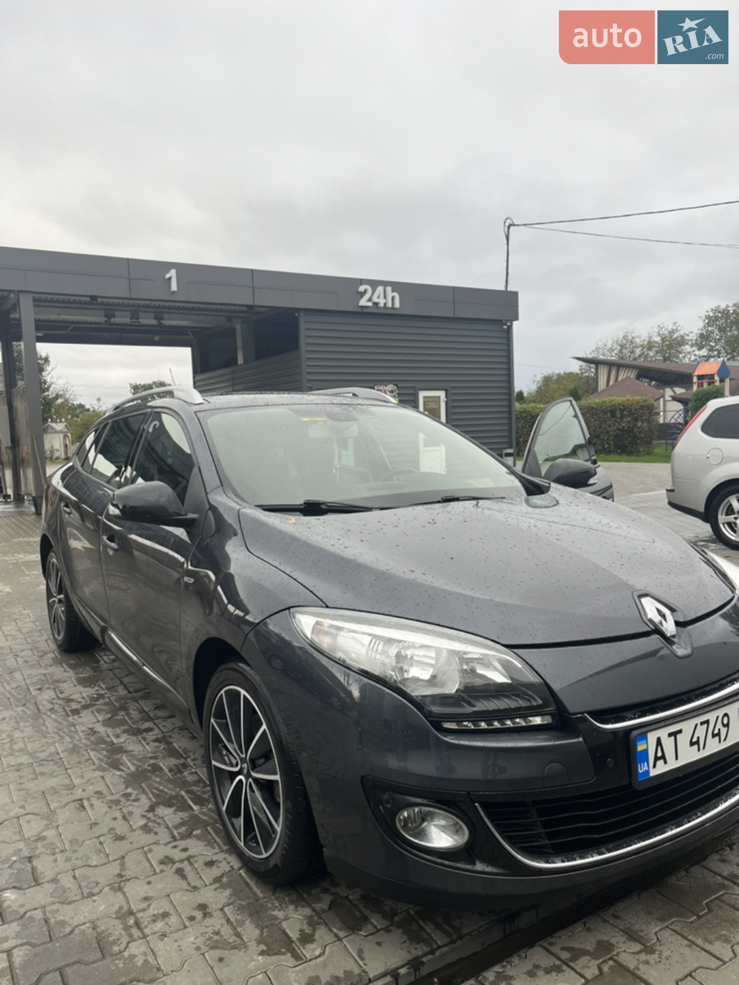 2013 Renault Megane - мініатюра 12