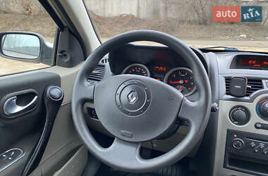 Седан Renault Megane 2004 в Чернігові