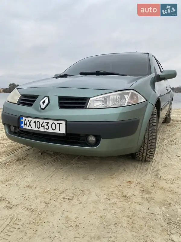 Седан Renault Megane 2005 в 