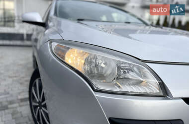 Хэтчбек Renault Megane 2008 в 