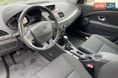 Хэтчбек Renault Megane 2008 в 