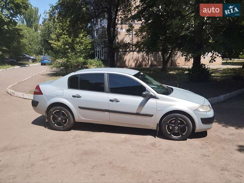 Седан Renault Megane 2004 в Кривому Розі