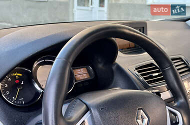 Універсал Renault Megane 2011 в Чернівцях