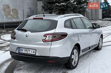 Універсал Renault Megane 2011 в Рівному