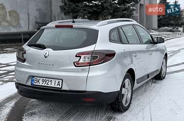 Універсал Renault Megane 2011 в Рівному