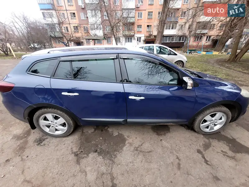 Renault Megane 2009 VIN VF1KZ1V0642521233 фото оголошення 8 з 77