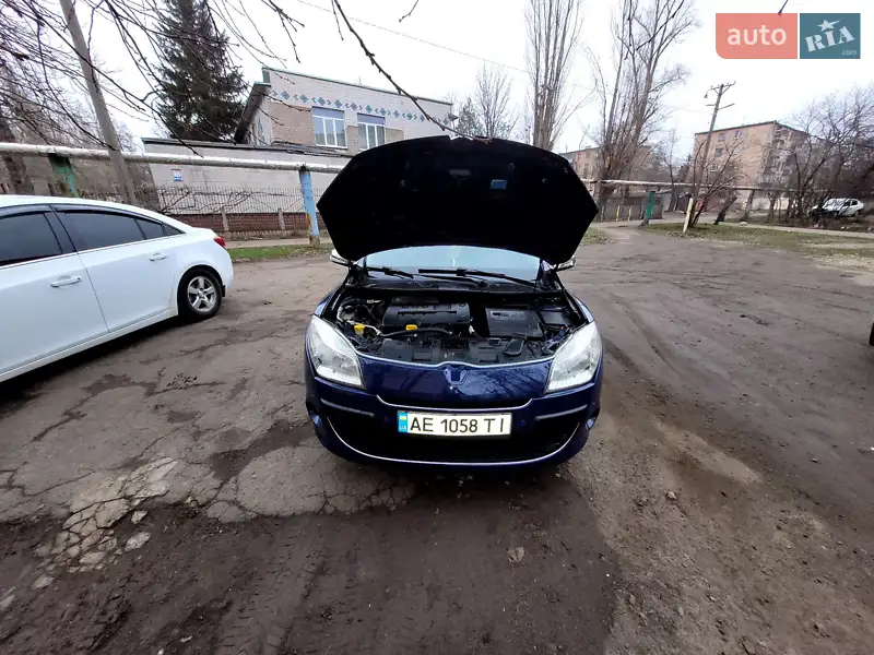 Renault Megane 2009 VIN VF1KZ1V0642521233 фото оголошення 32 з 77