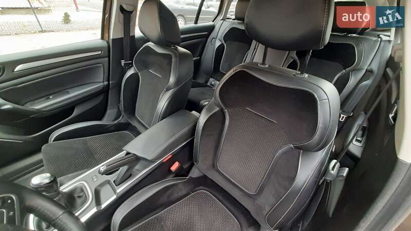 Універсал Renault Megane 2018 в Свессе