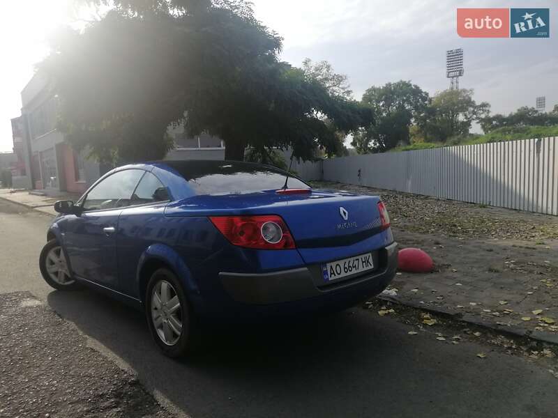 Кабриолет Renault Megane 2005 в Ужгороде