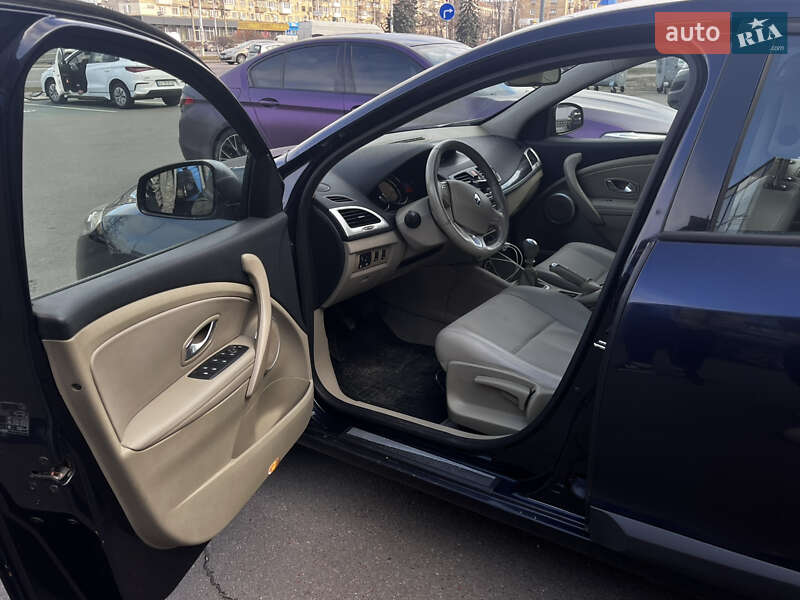 Хэтчбек Renault Megane 2008 в Киеве