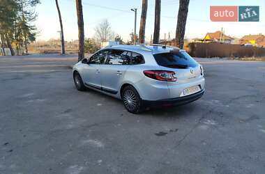 Универсал Renault Megane 2011 в 