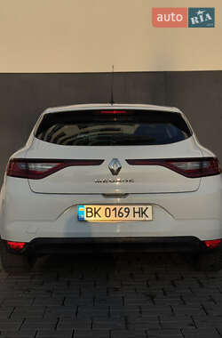 Хетчбек Renault Megane 2017 в Рівному