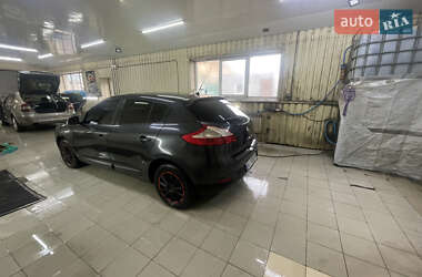 Хэтчбек Renault Megane 2009 в 