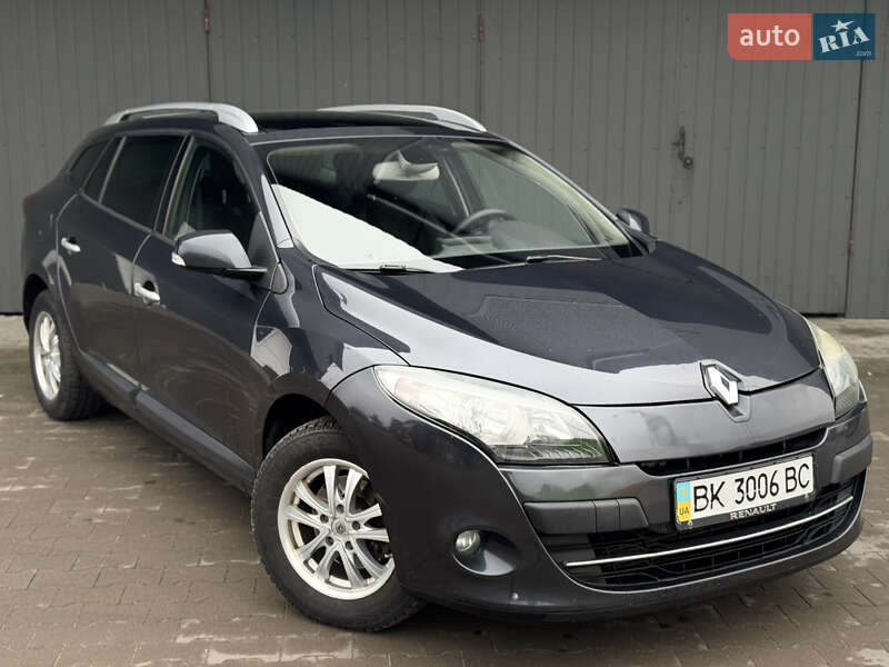 Универсал Renault Megane 2010 в Сарнах