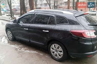 Универсал Renault Megane 2011 в 
