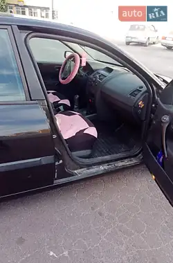 Renault Megane 2004