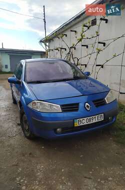 Хэтчбек Renault Megane 2003 в 