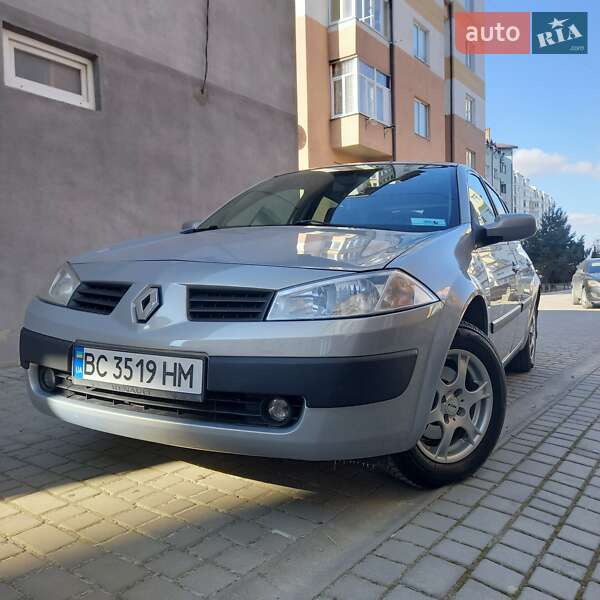 Хэтчбек Renault Megane 2004 в Львове