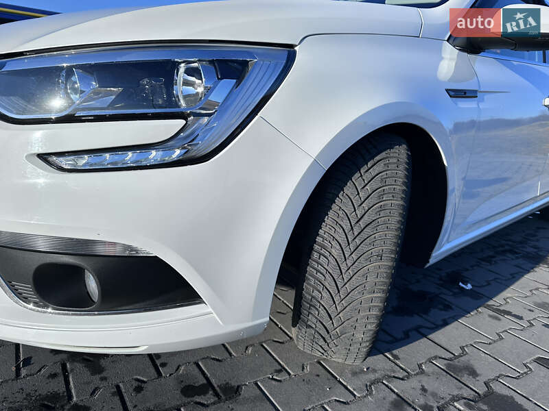 Универсал Renault Megane 2017 в Новоднестровске