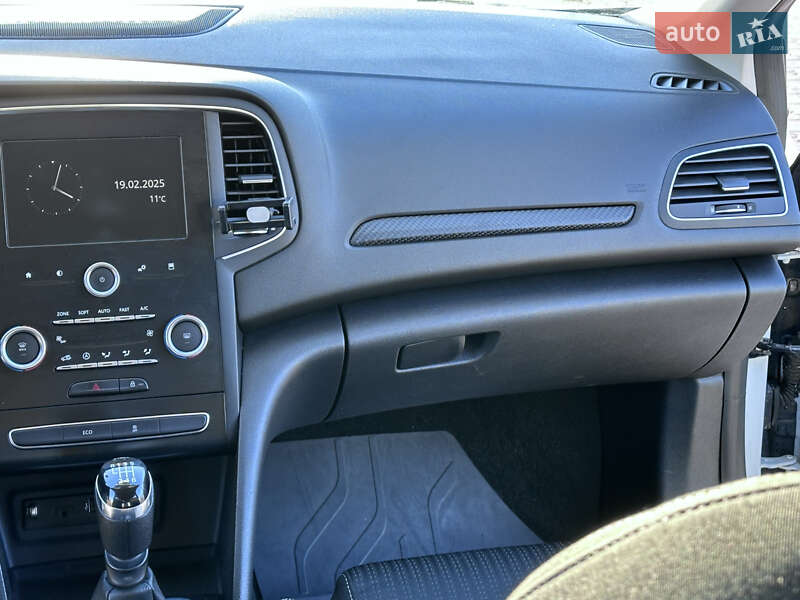 Универсал Renault Megane 2017 в Новоднестровске