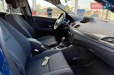 Универсал Renault Megane 2010 в Городке