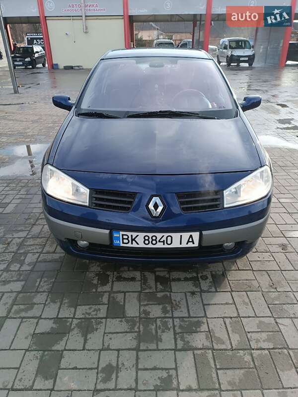 Седан Renault Megane 2003 в Дубно