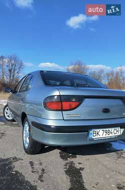 Седан Renault Megane 1998 в Бродах