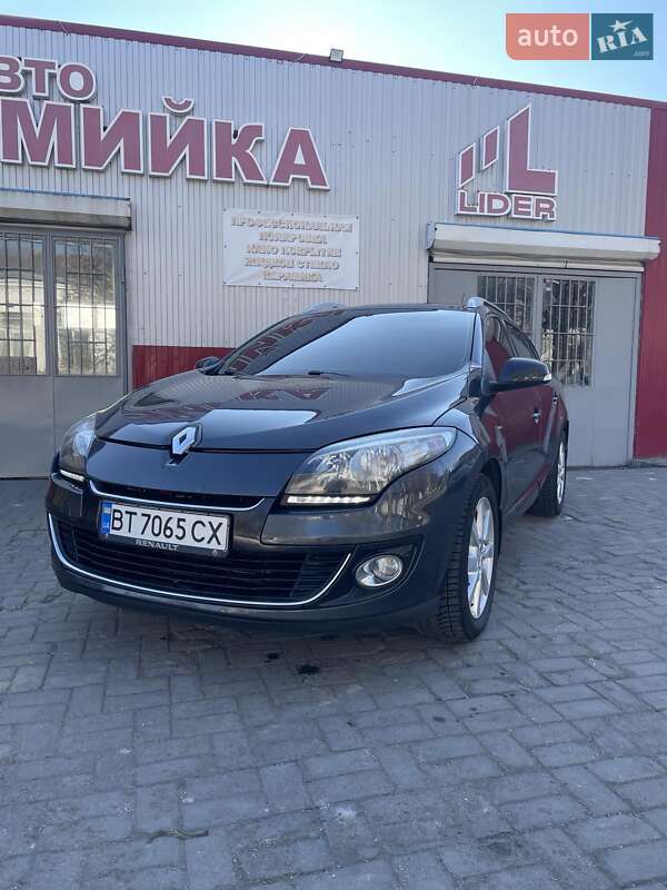 Универсал Renault Megane 2013 в Херсоне фото 4 Универсал Renault Megane 2013 в Херсоне