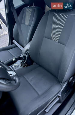 Хэтчбек Renault Megane 2010 в 