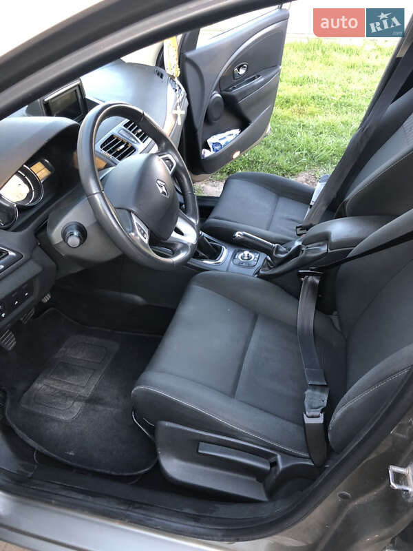 Универсал Renault Megane 2012 в Радехове