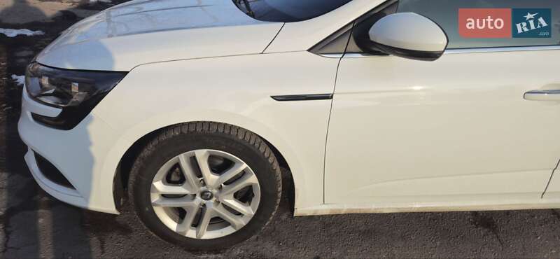 Универсал Renault Megane 2017 в Глухове фото 9 Универсал Renault Megane 2017 в Глухове
