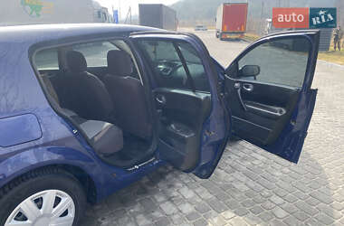 Хэтчбек Renault Megane 2006 в 
