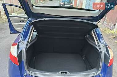 Хэтчбек Renault Megane 2009 в 