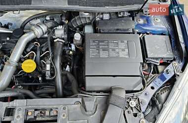 Хэтчбек Renault Megane 2009 в 
