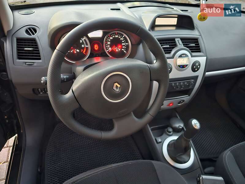 Седан Renault Megane 2009 в Кропивницком