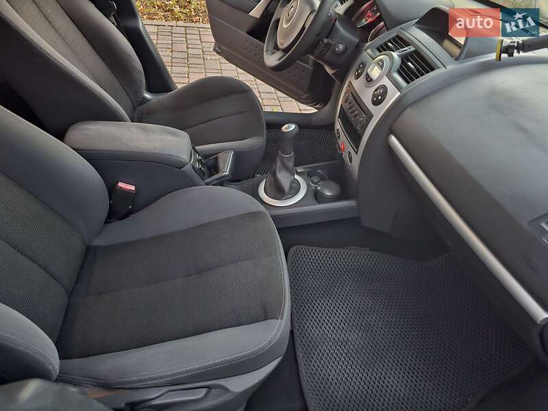 Седан Renault Megane 2009 в Кропивницком