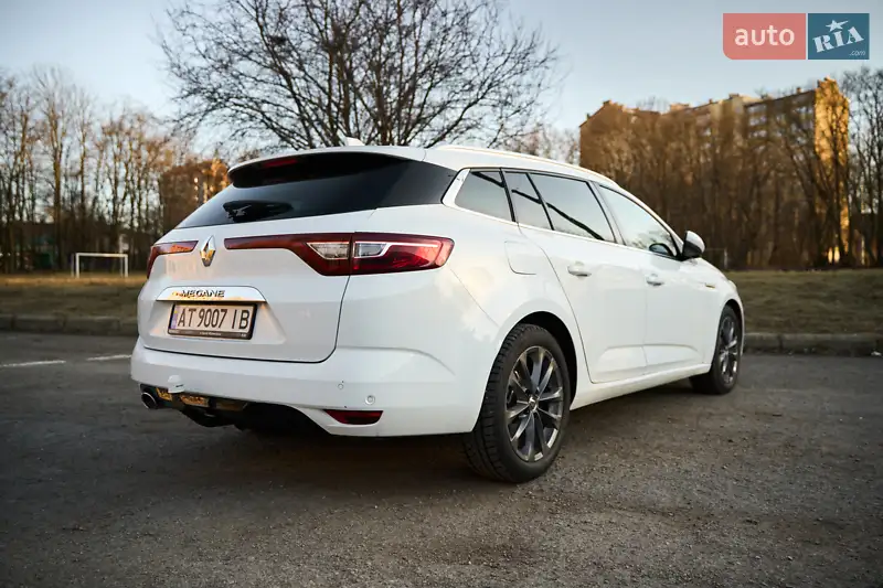 Renault Megane 2017 VIN VF1RFB00958182337 фото оголошення 10 з 92