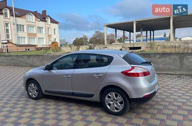 Хетчбек Renault Megane 2011 в Гайсину