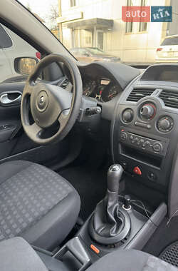 Хетчбек Renault Megane 2009 в Кривому Розі