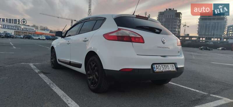 Хэтчбек Renault Megane 2013 в Ужгороде