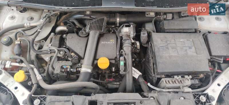 Хэтчбек Renault Megane 2013 в Ужгороде